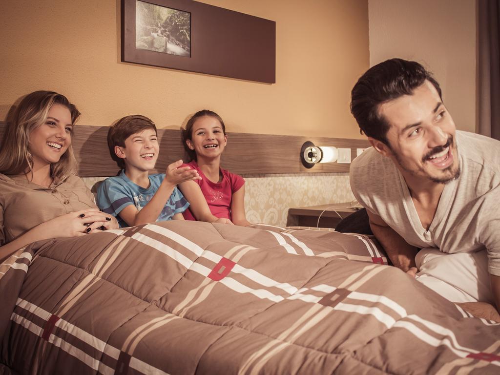 Hotel 10 דוראדוס מראה חיצוני תמונה
