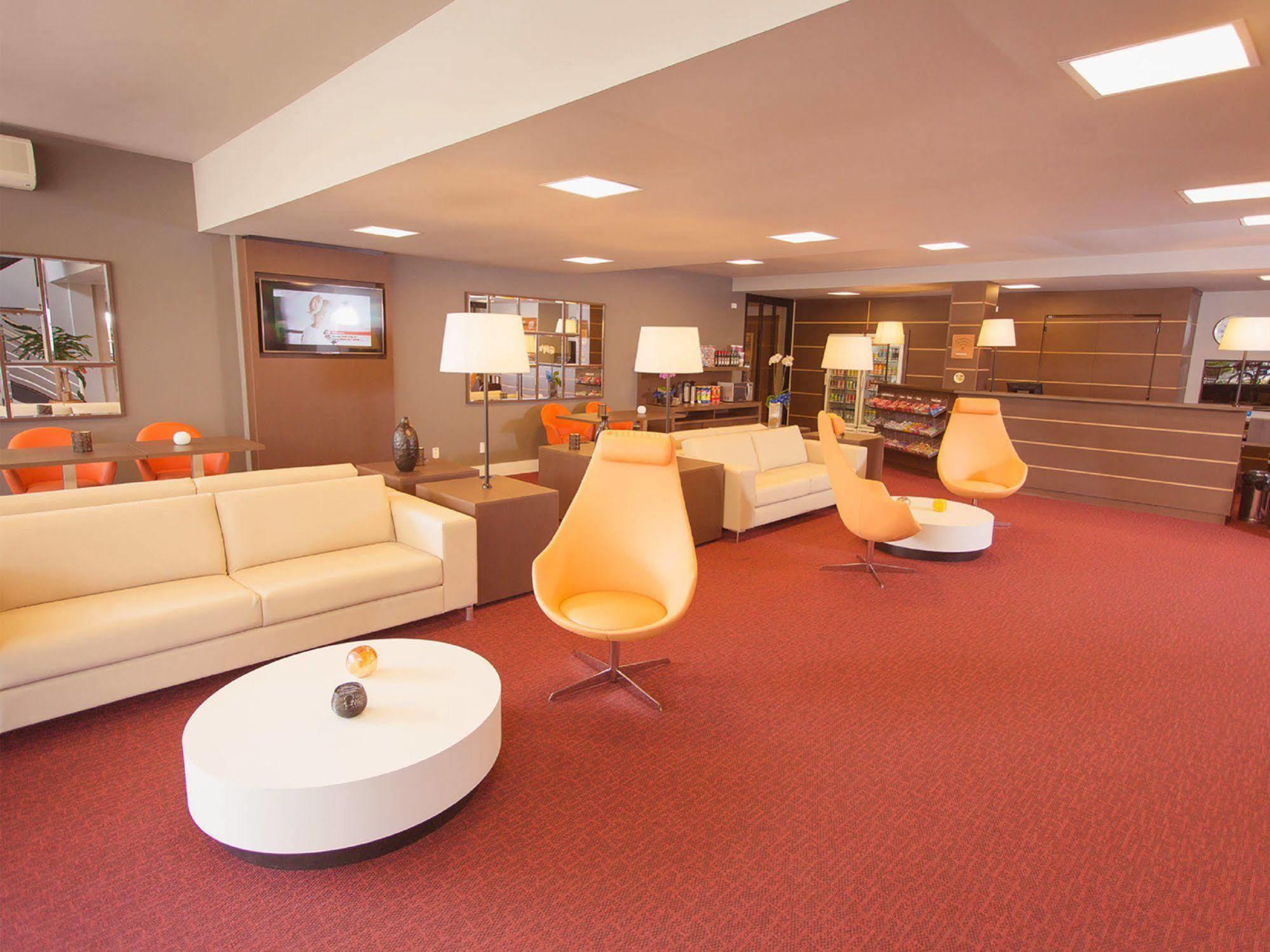 Hotel 10 דוראדוס מראה חיצוני תמונה